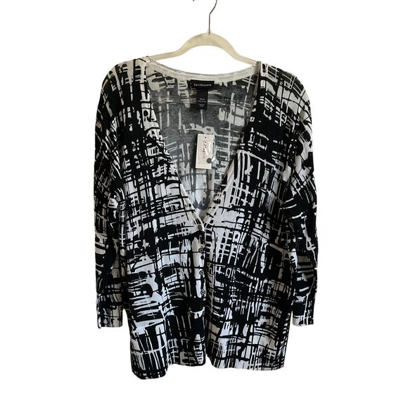Lane Bryant Black and White Deep V Abstract Print Button Front Cardigan NEW - Picture 1 of 8